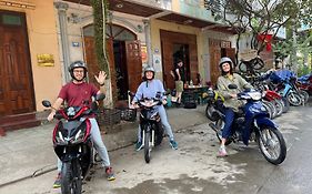 Green Riders House - Motorbike Rental & Tours