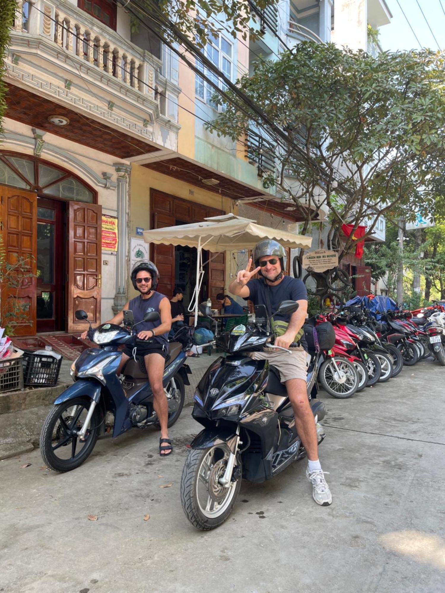 Green Riders House - Motorbike Rental & Tours Cao Bang Buitenkant foto