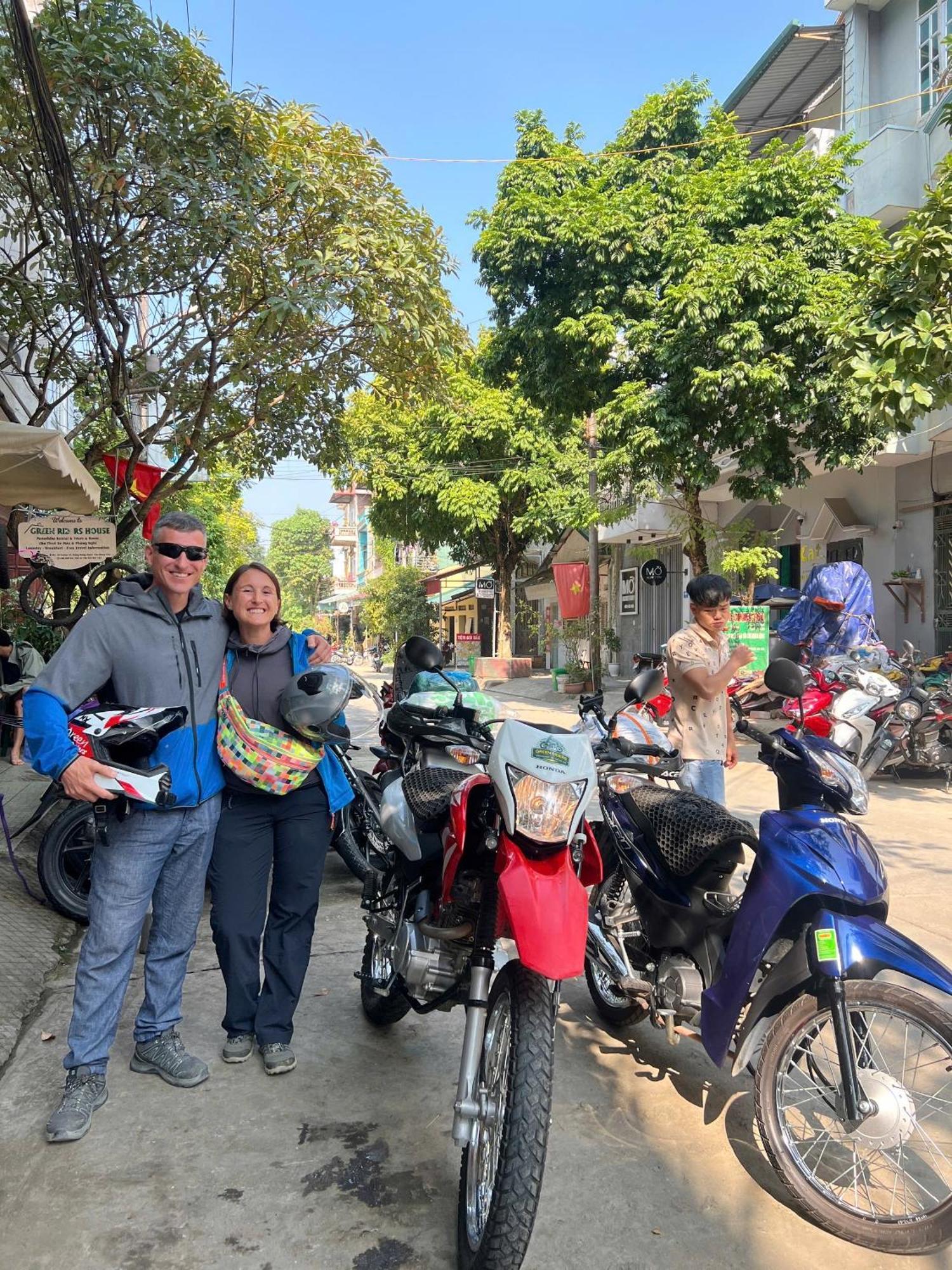 Green Riders House - Motorbike Rental & Tours Cao Bang Buitenkant foto
